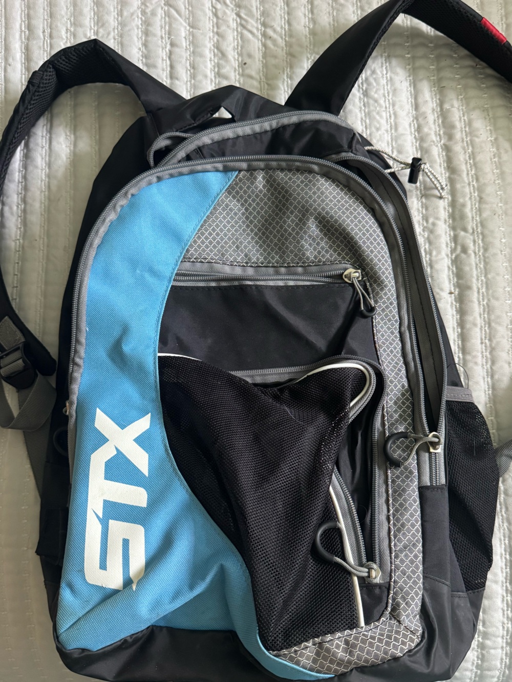 STX field hockey bag